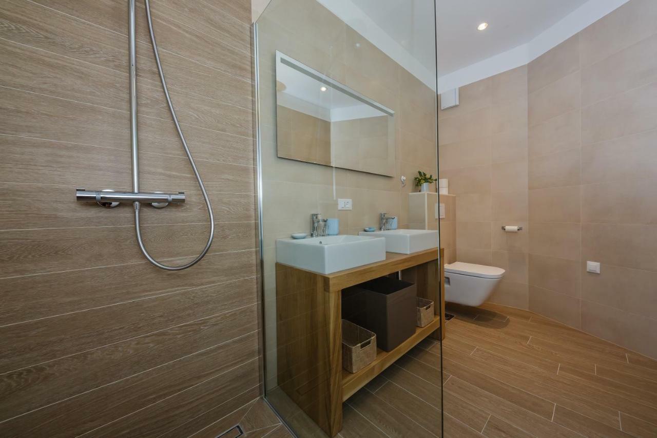 Villa Bramasole Lun Новаля Екстериор снимка