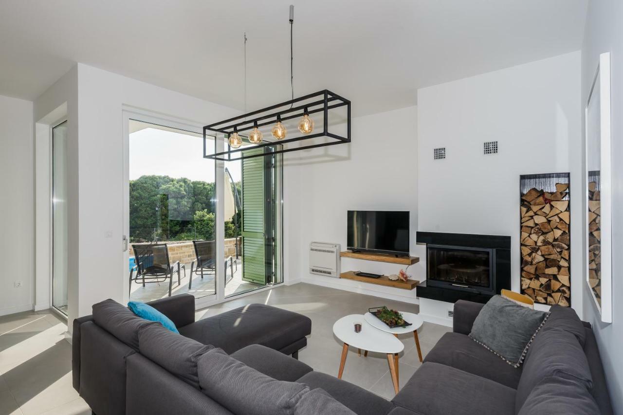 Villa Bramasole Lun Новаля Екстериор снимка
